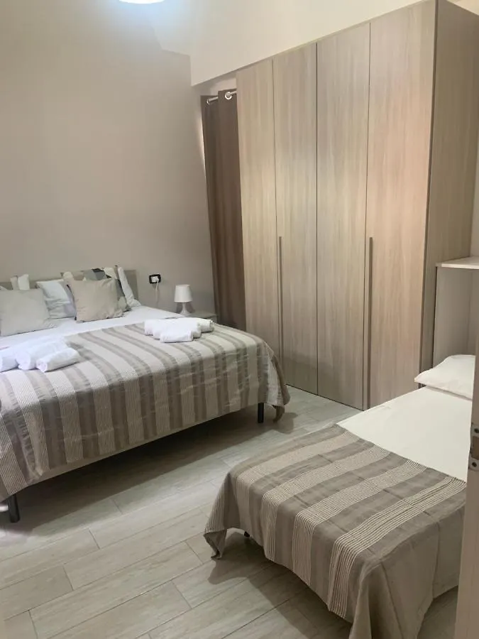 Apartament Vittorio Emanuele House Katania 0*,