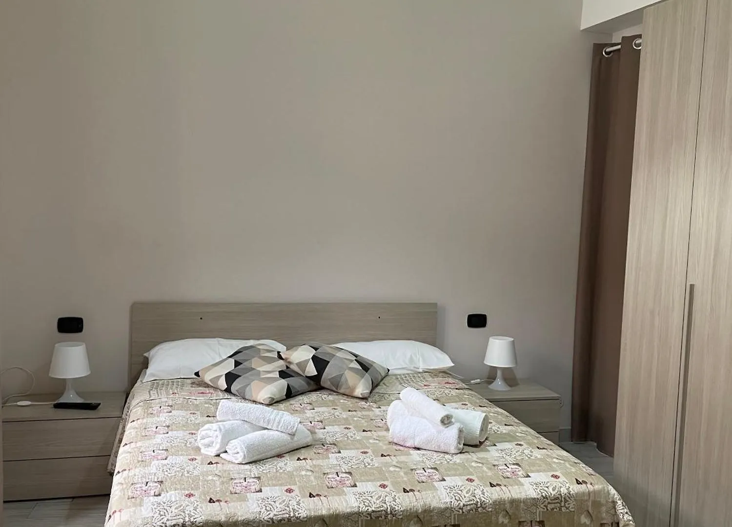 Apartament Vittorio Emanuele House Katania Włochy